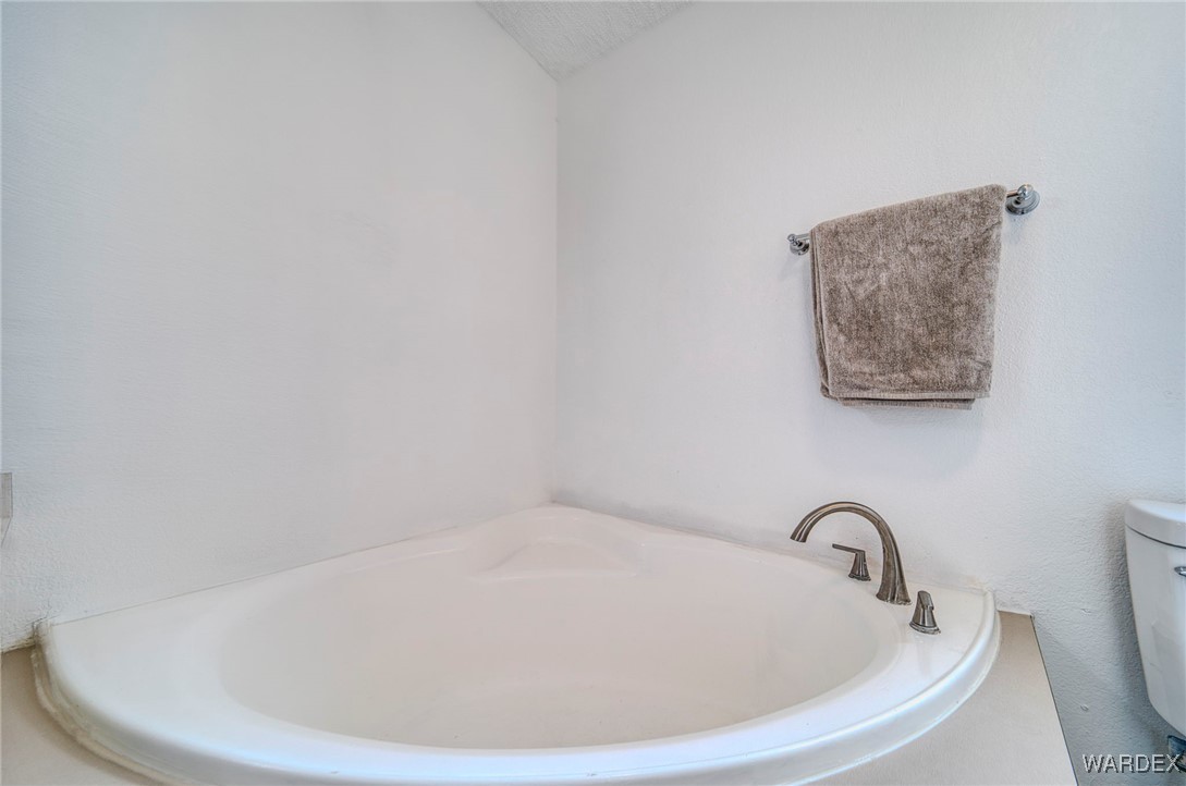 2066 East El Rodeo Road, Unit 56 Fort Mohave, AZ 86426 - Photo 17 of 27 Bathroom
