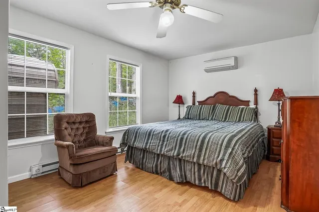 $700,000 | 1298 Moorehead Place, Pendleton, SC 29670