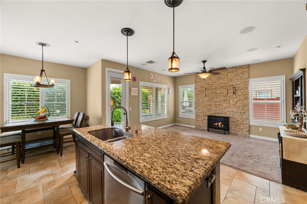 4065 Garvey Way Riverside, CA 92501 - Photo 13 of 43