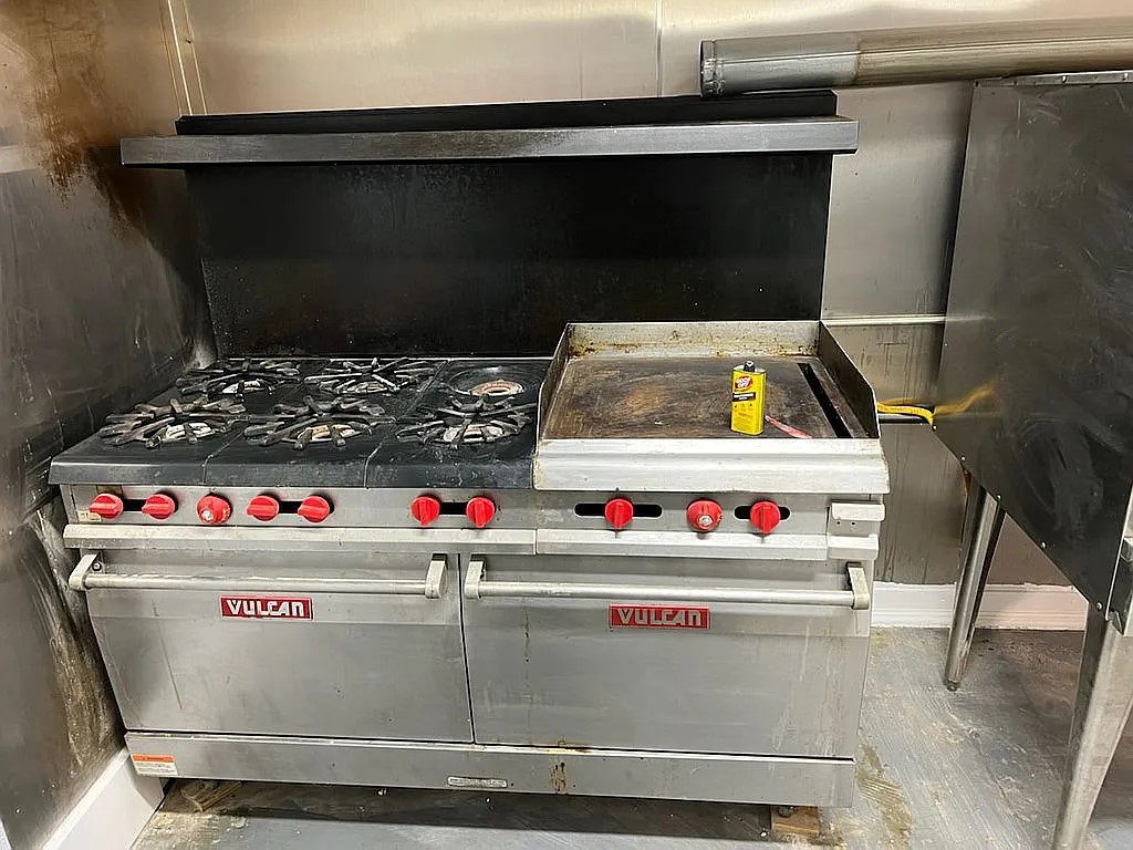 1102 Beech Street Taylor, TX 76574 - Photo 12 of 38