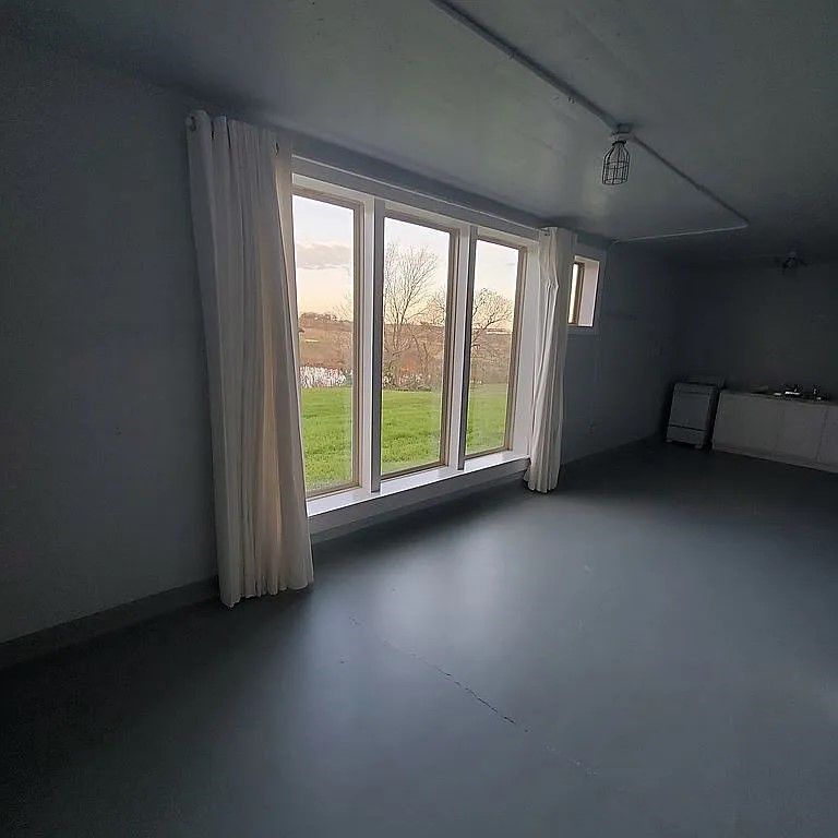 1102 Beech Street Taylor, TX 76574 - Photo 23 of 38 a view of room and window