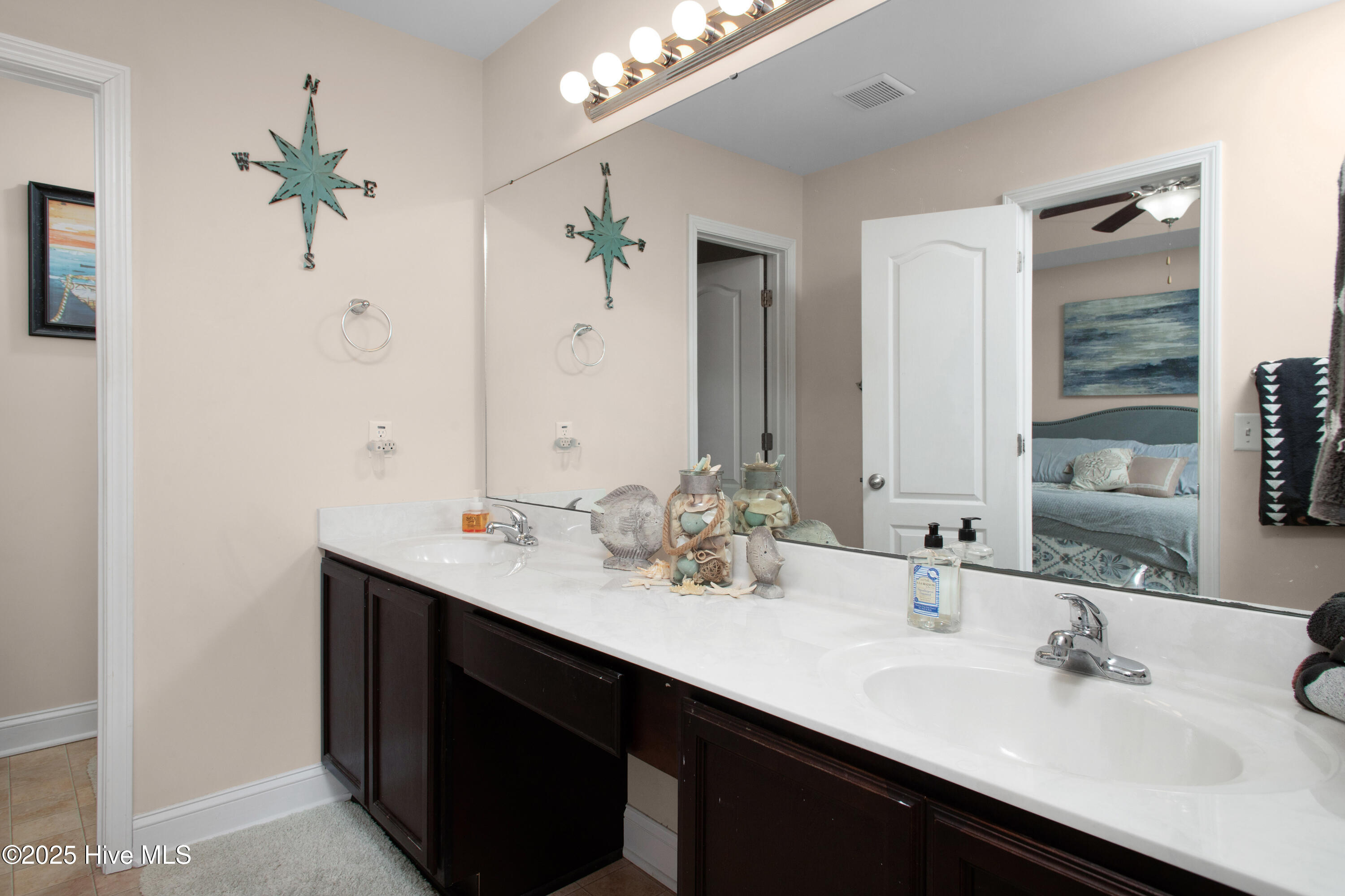 4763 Corena Drive New Bern, NC 28562 - Photo 11 of 25 Owners Bathroom