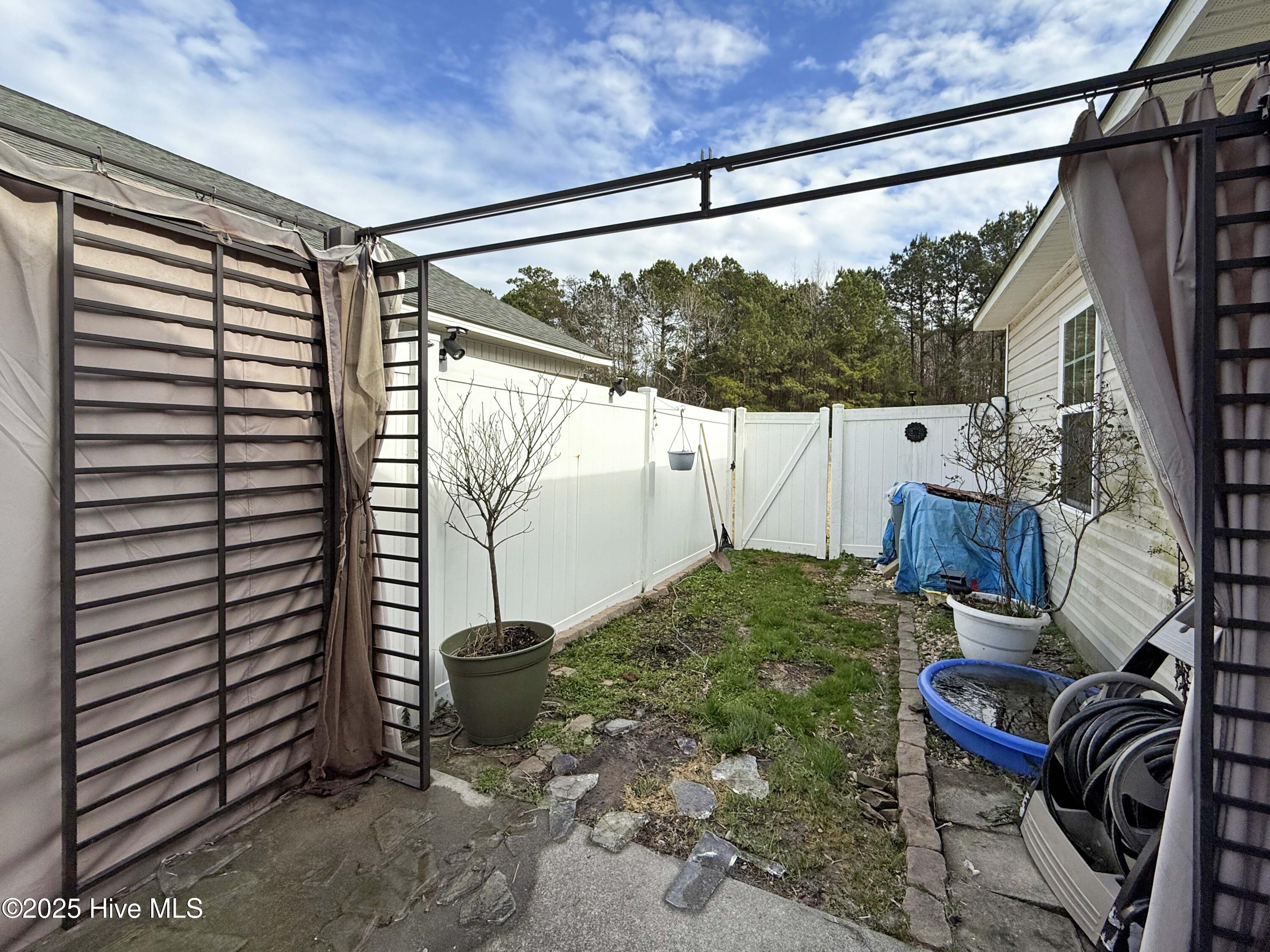 4763 Corena Drive New Bern, NC 28562 - Photo 16 of 25 Back