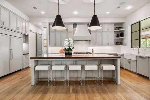 $3,550,000 | 6123 Valley Forge Drive, Houston, TX 77057