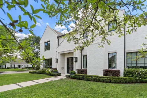 $3,550,000 | 6123 Valley Forge Drive, Houston, TX 77057
