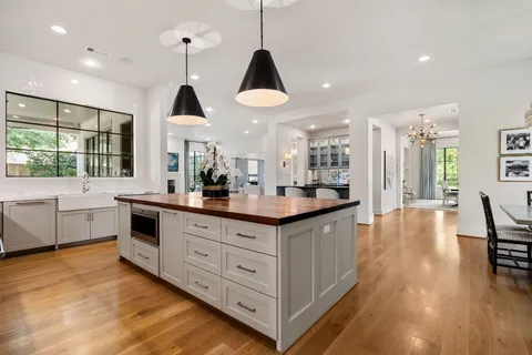 $3,550,000 | 6123 Valley Forge Drive, Houston, TX 77057