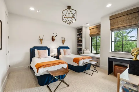 $3,550,000 | 6123 Valley Forge Drive, Houston, TX 77057