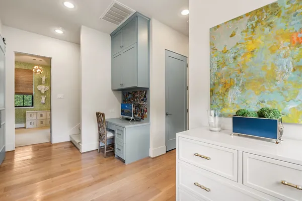 $3,550,000 | 6123 Valley Forge Drive, Houston, TX 77057