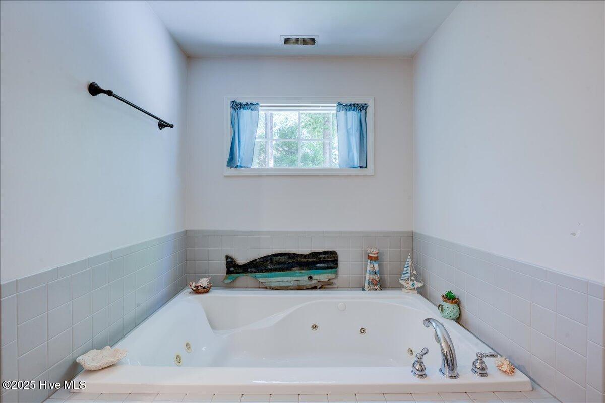 547 Deer Run Road New Bern, NC 28562 - Photo 35 of 61 37-547_Deer_Run-23