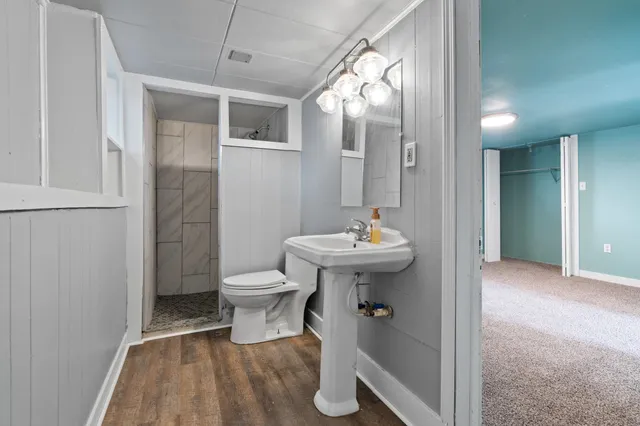 $275,000 | 242 South Broadway Street, Tekoa, WA 99033