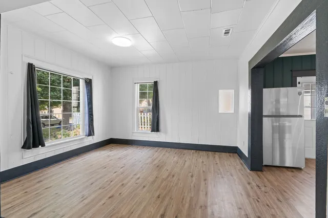 $275,000 | 242 South Broadway Street, Tekoa, WA 99033