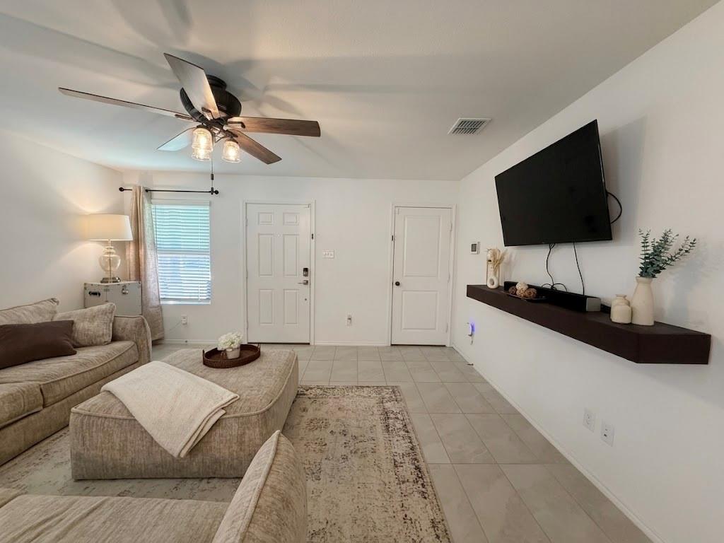 14033 Earlham Street Pilot Point, TX 76258 - Photo 24 of 39 SHELVING