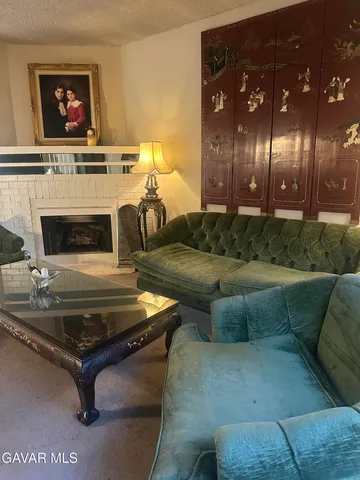 $480,000 | 15051 Sherman Way, Unit F, Van Nuys, CA 91405