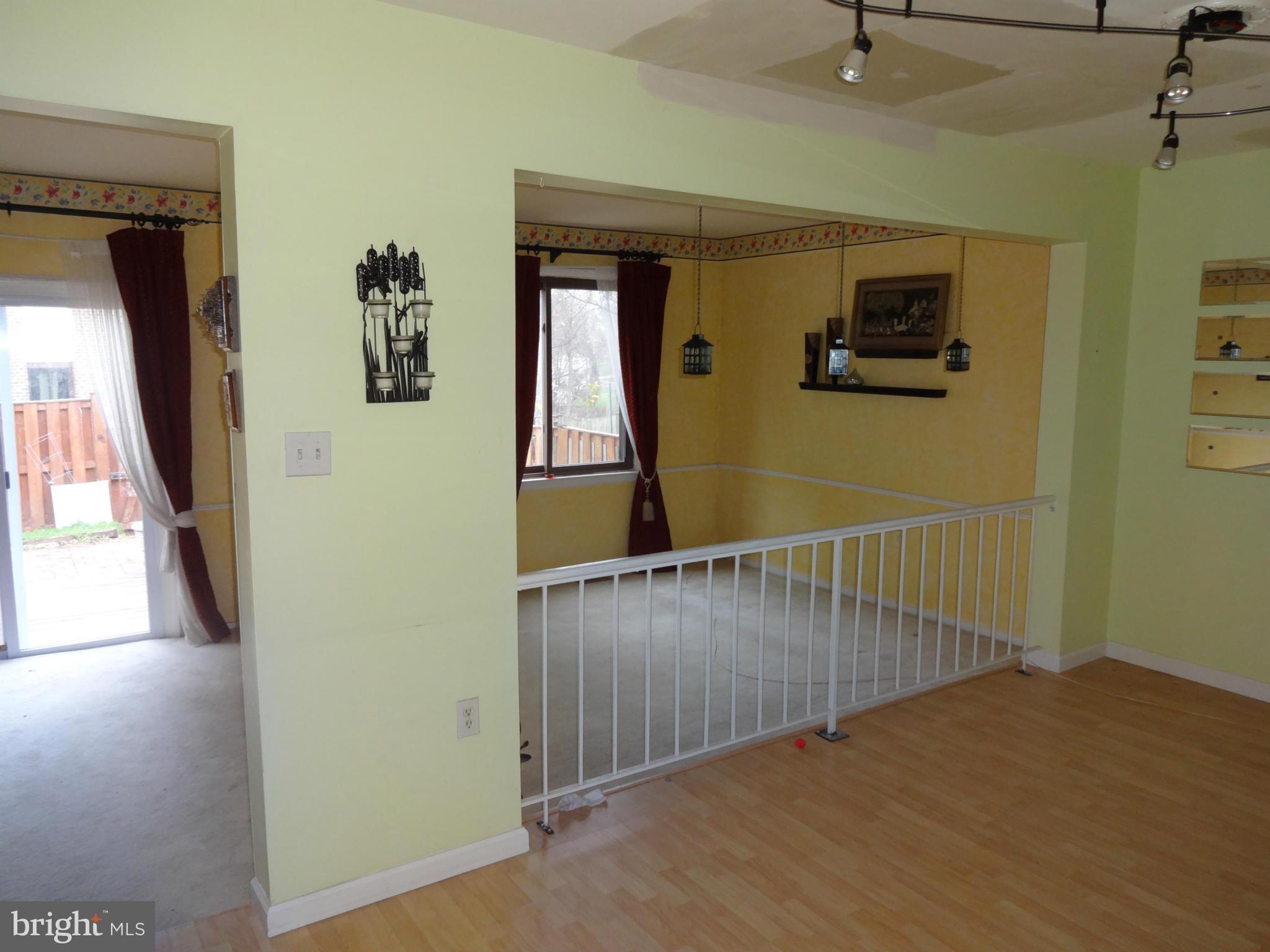 8963 Centerway Road Gaithersburg, MD 20879 - Photo 6 of 25 Dining Room