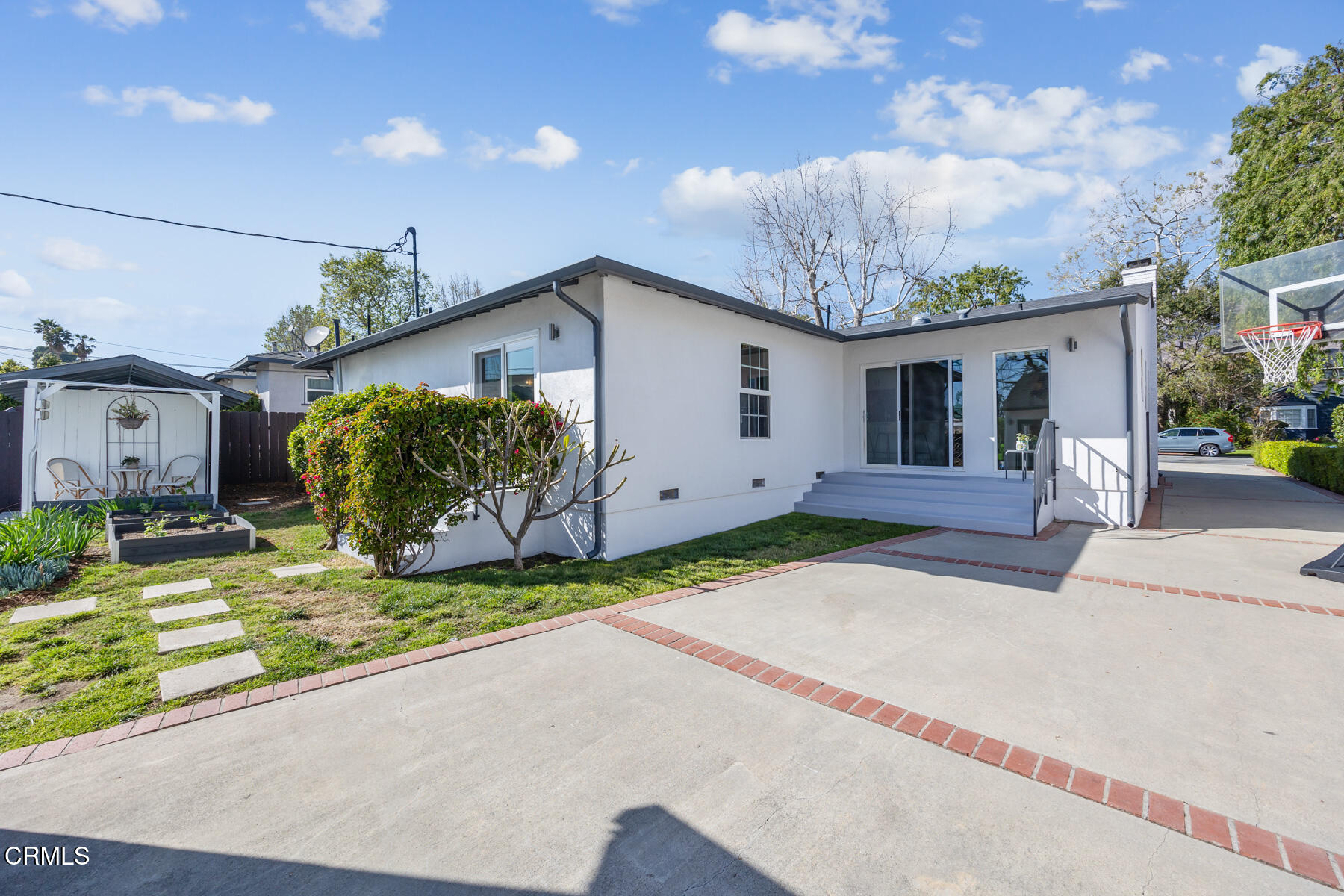 2386 Galbreth Road Pasadena, CA 91104 - Photo 46 of 63 MLS-58
