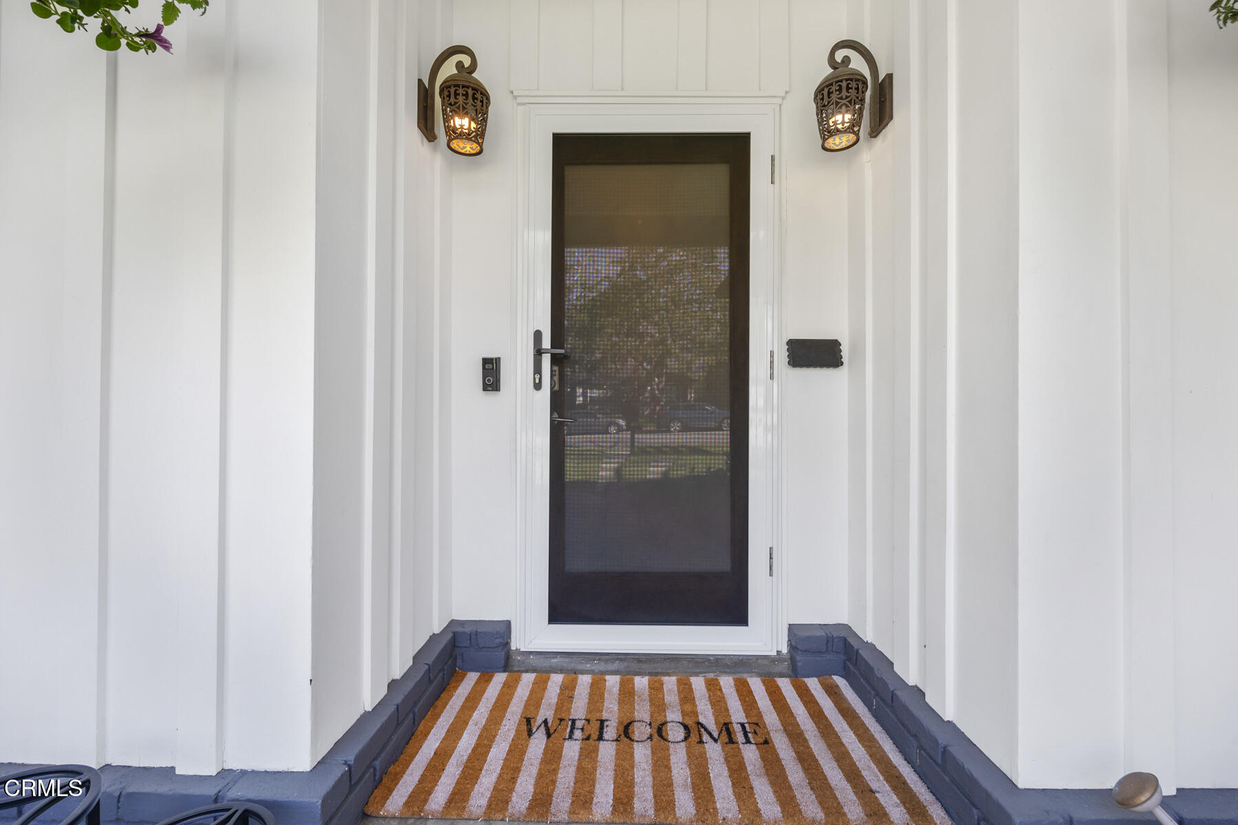 2386 Galbreth Road Pasadena, CA 91104 - Photo 5 of 63 a view of a hallway with wooden floor
