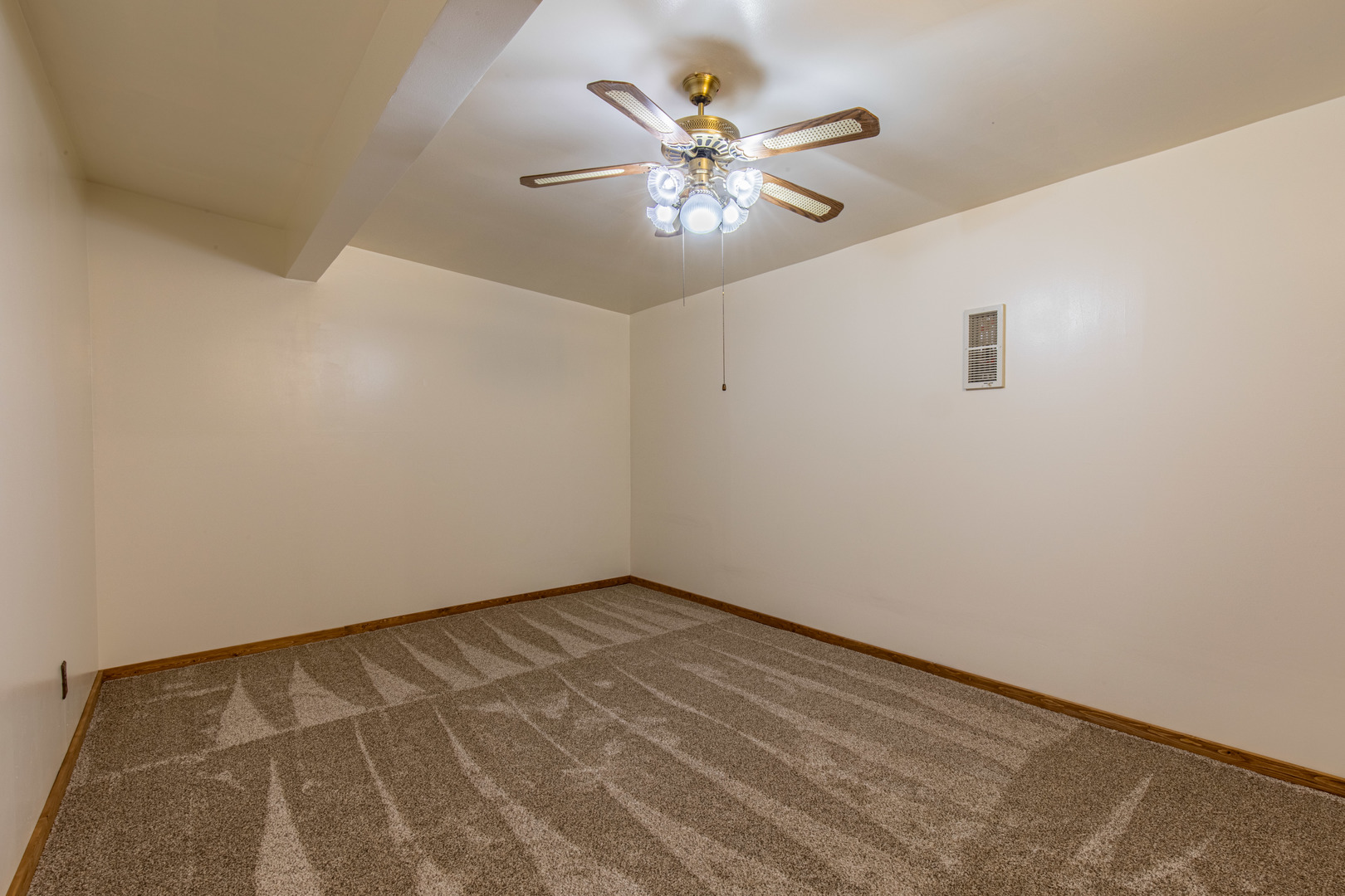 8076 White Oak Road Magnolia, IL 61336 - Photo 21 of 34 Gallery Image 21