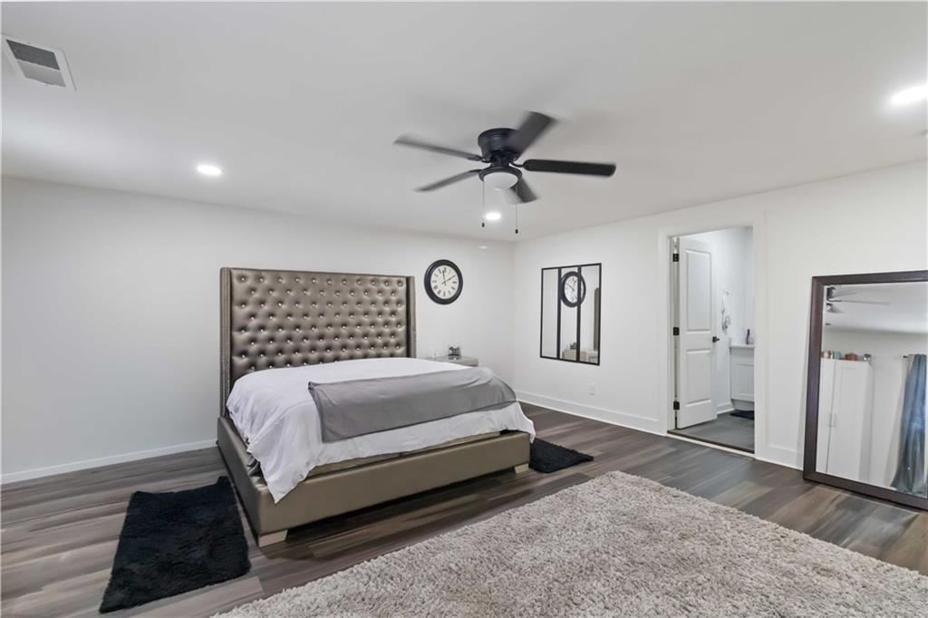 2327 Young Road Stone Mountain, GA 30088 - Photo 13 of 40