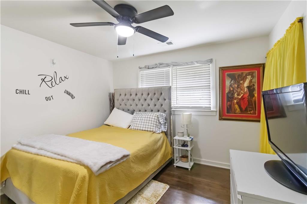 2327 Young Road Stone Mountain, GA 30088 - Photo 18 of 40