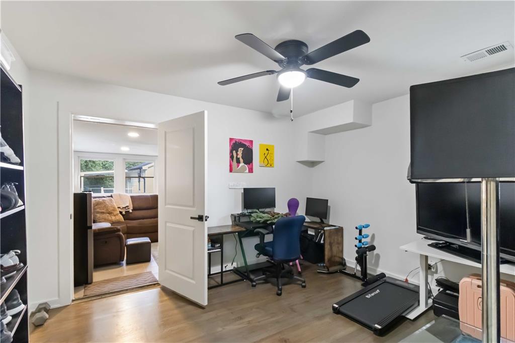 2327 Young Road Stone Mountain, GA 30088 - Photo 22 of 40