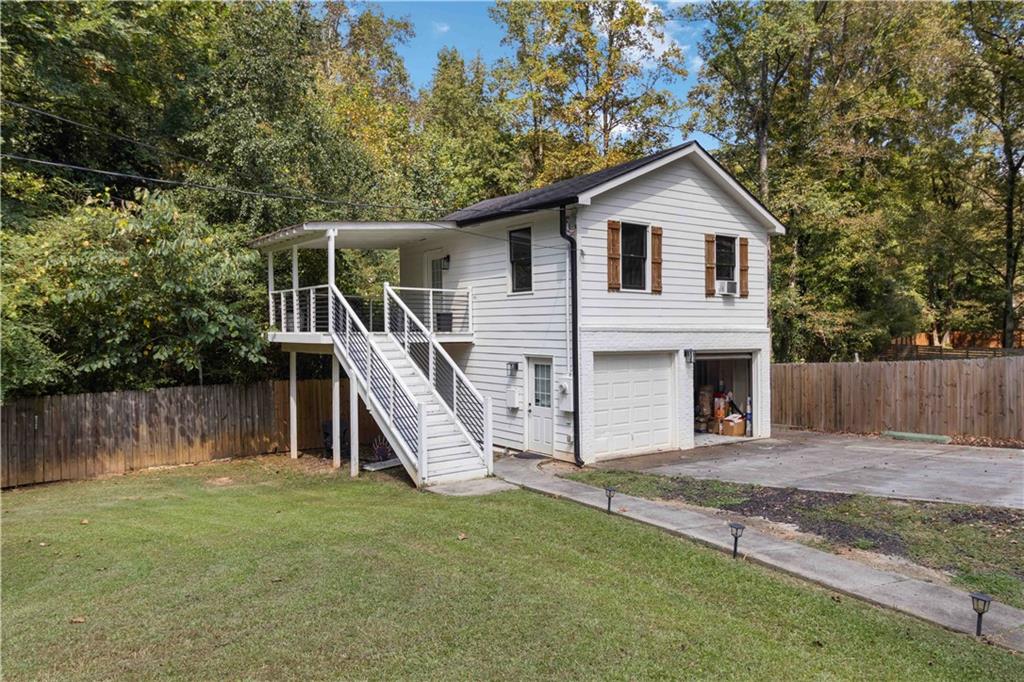 2327 Young Road Stone Mountain, GA 30088 - Photo 27 of 40