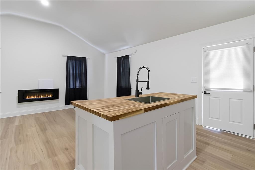 2327 Young Road Stone Mountain, GA 30088 - Photo 31 of 40