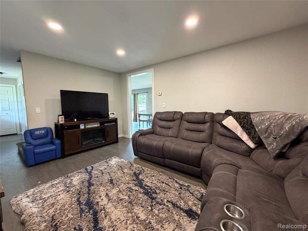 2712 North Branch Road North Branch, MI 48461 - Photo 31 of 37