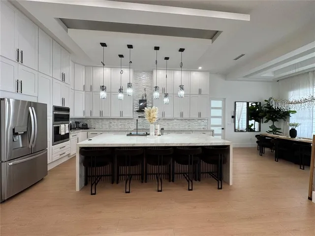 $979,900 | 17314 Highway 41, Spring Hill, FL 34610