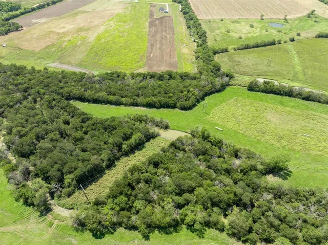 $650,000 | 130 Private Road, Hillsboro, TX 76645