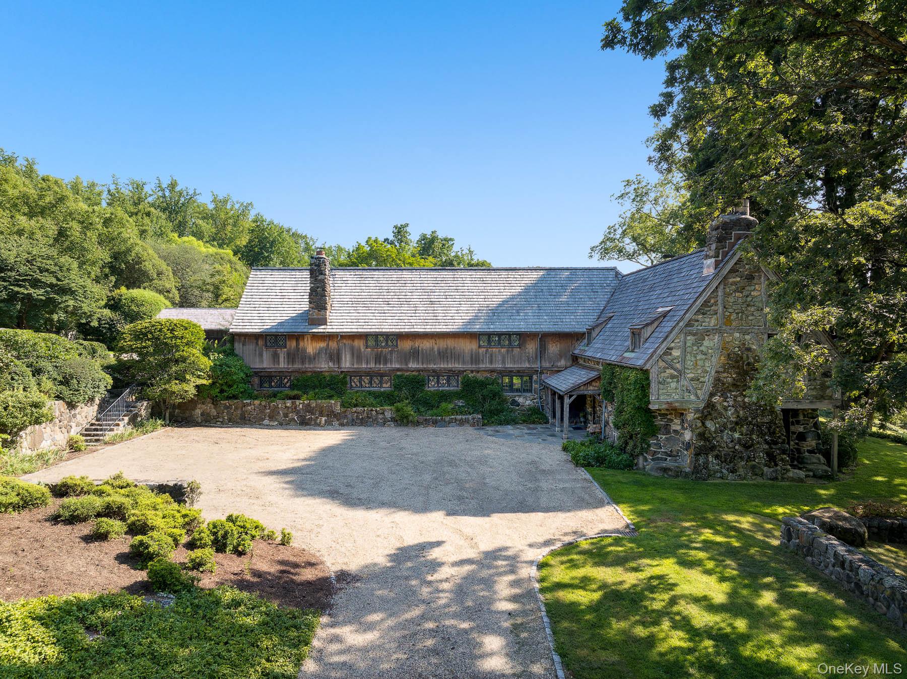 99 Quaker Bridge Road Croton-on-Hudson, NY 10520 - Photo 50 of 50 an aerial view of a house