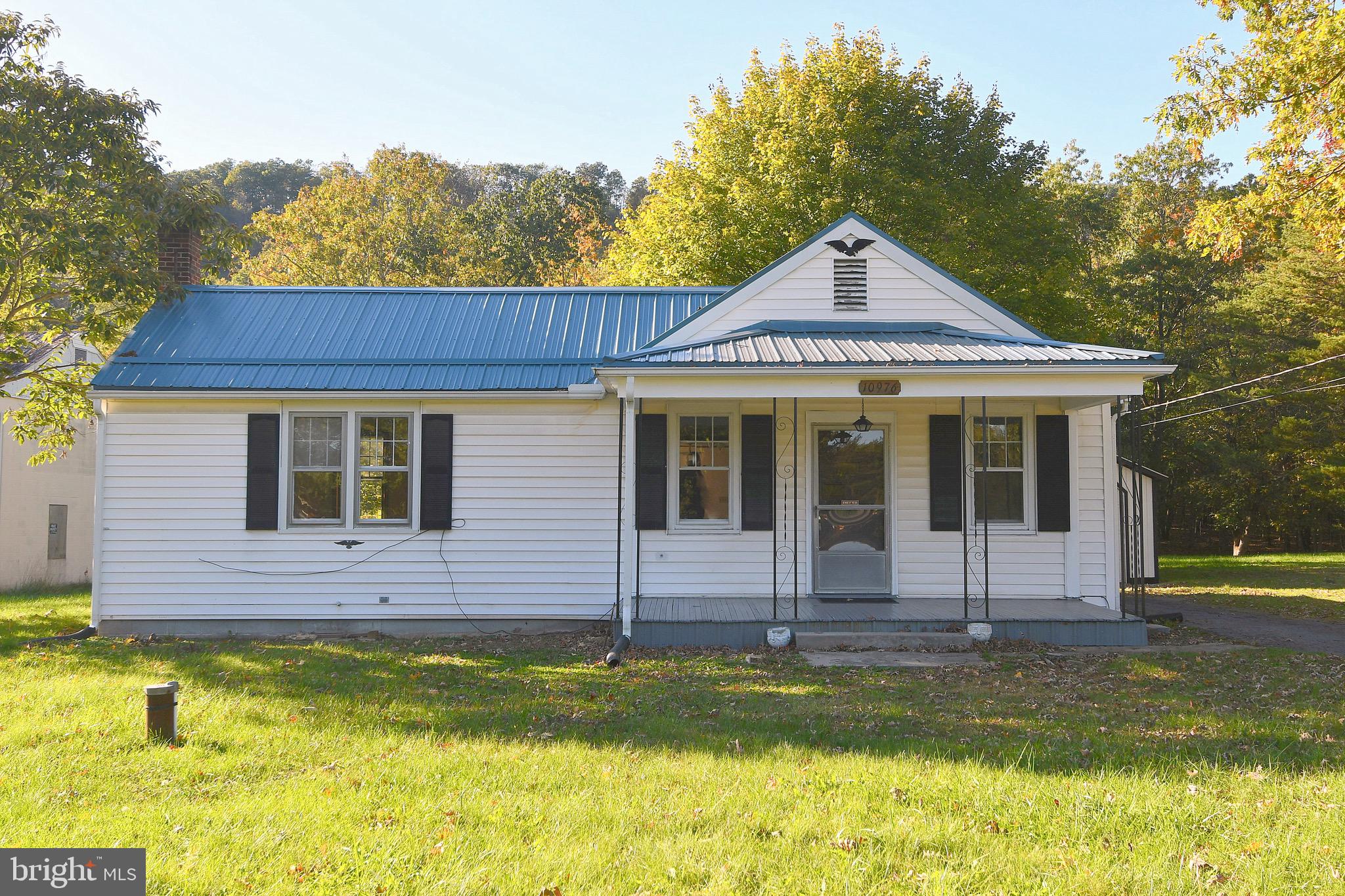 10976 Valley Road Berkeley Springs, WV 25411 - Photo 1 of 30