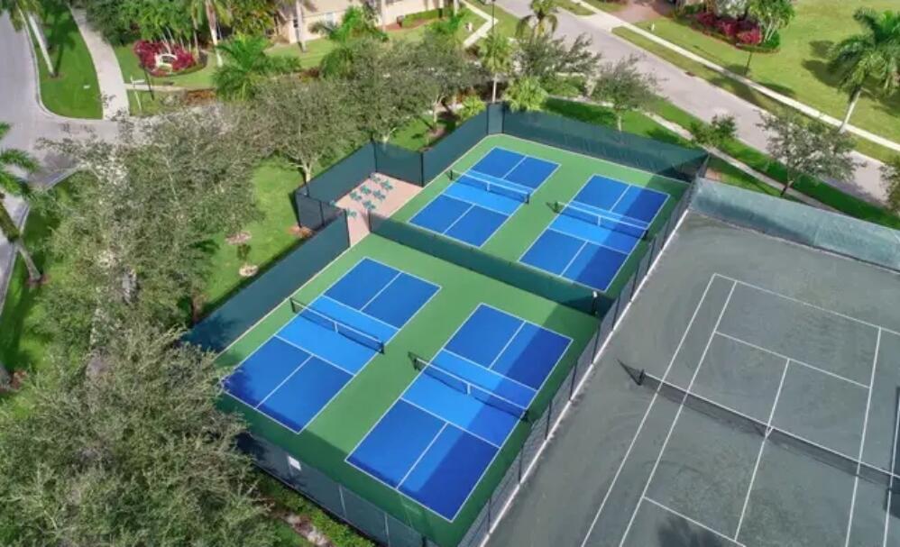 9770 Bowline Drive, Unit 102 West Palm Beach, FL 33411 - Photo 25 of 27 a view of a yard with outdoor space