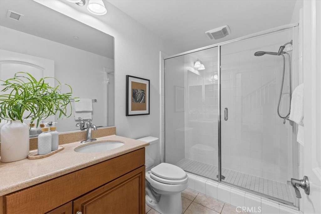 70 City Stroll Irvine, CA 92620 - Photo 13 of 33