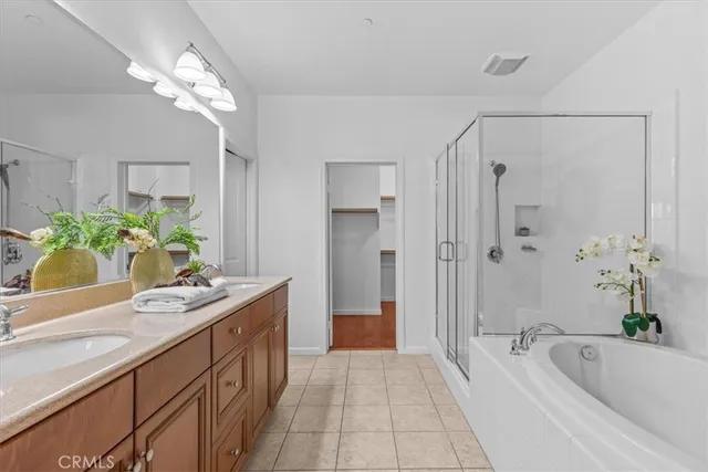 $1,598,000 | 70 City Stroll, Irvine, CA 92620