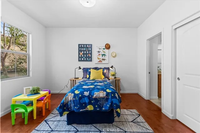 $1,598,000 | 70 City Stroll, Irvine, CA 92620