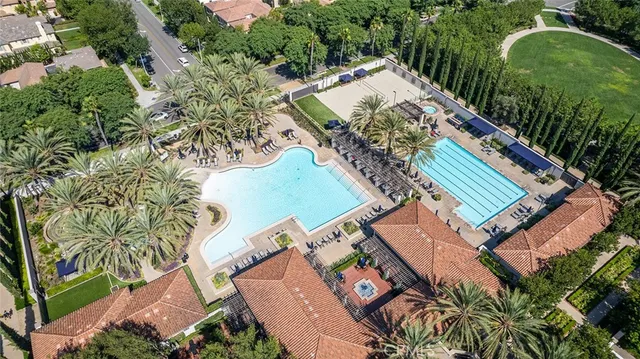 $1,598,000 | 70 City Stroll, Irvine, CA 92620