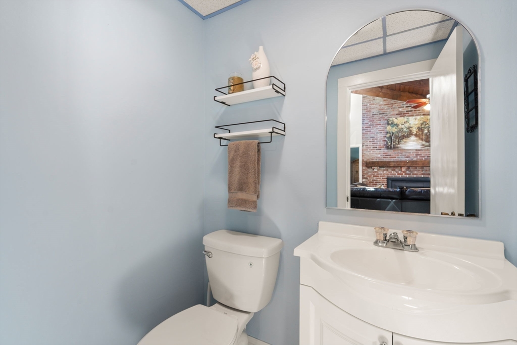 6 Cranberry Lane Hudson, MA 01749 - Photo 25 of 42