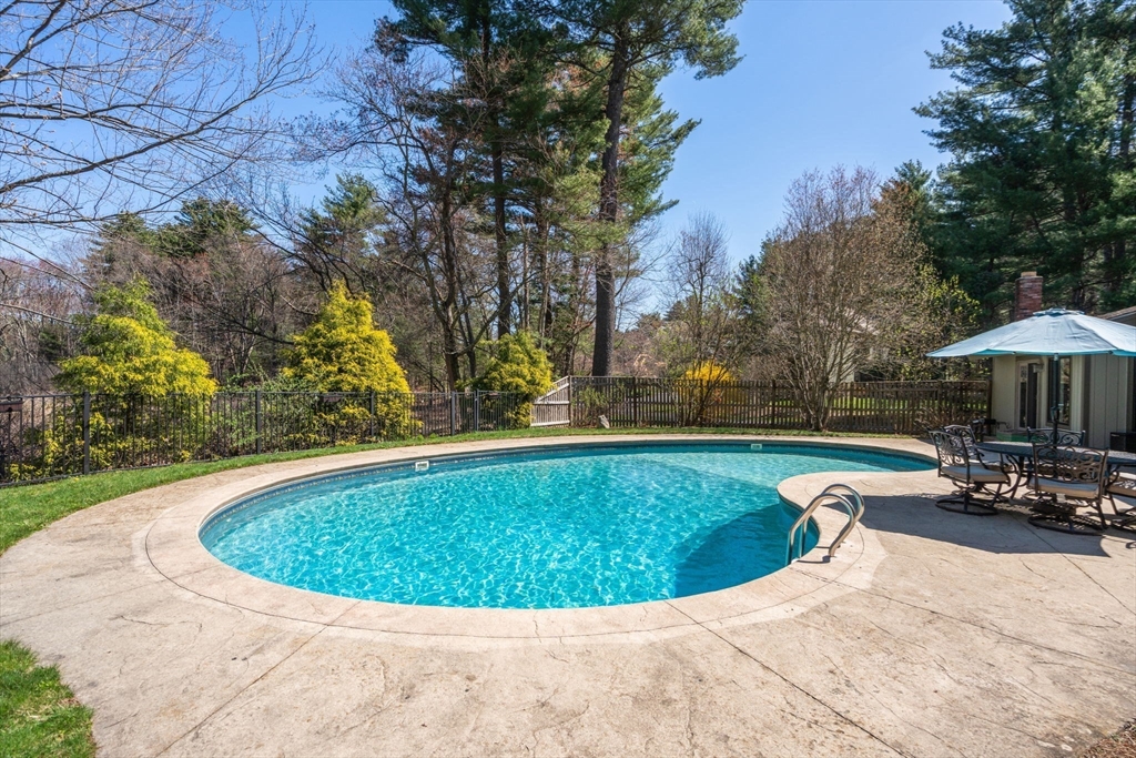 6 Cranberry Lane Hudson, MA 01749 - Photo 36 of 42