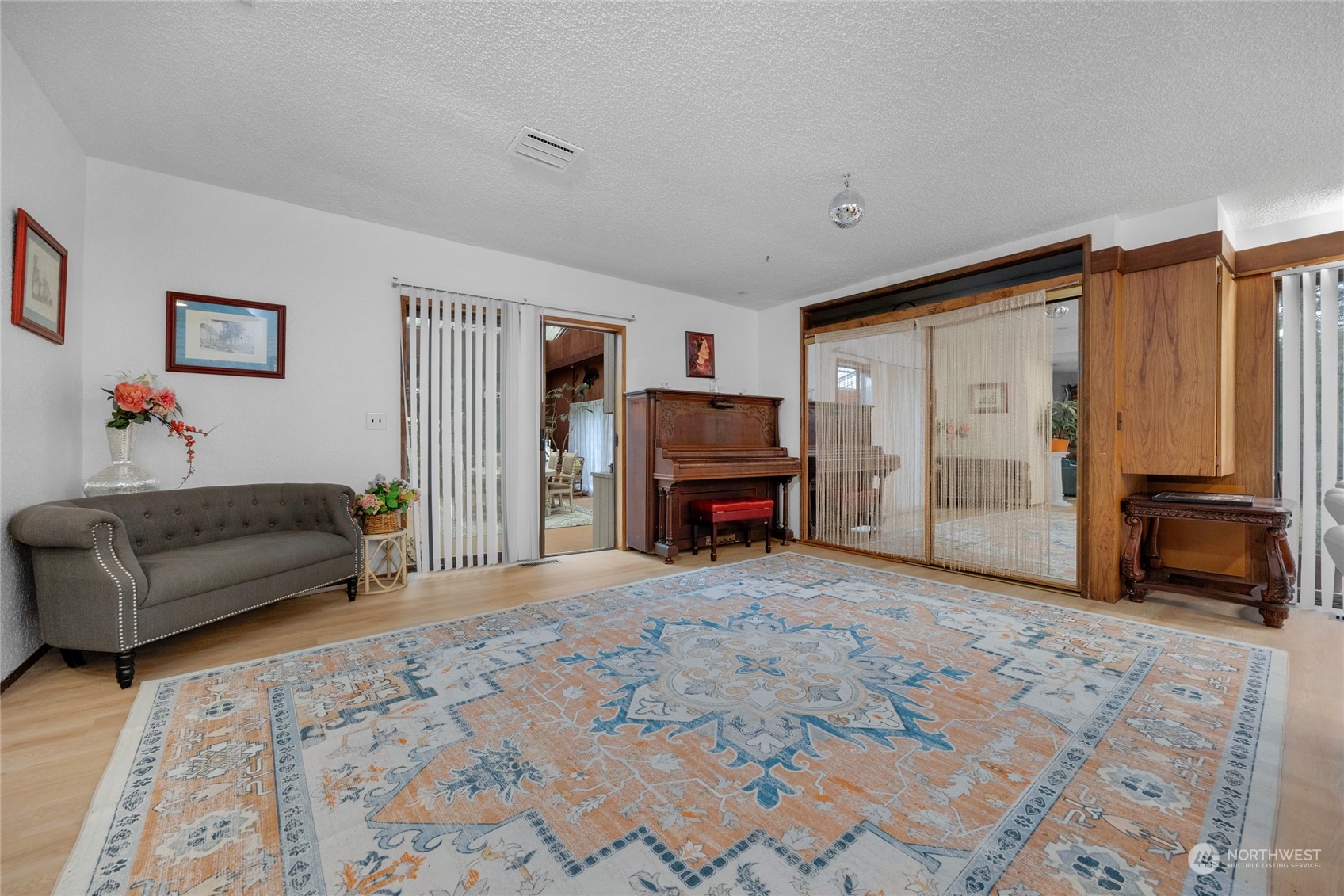 23006 19th Avenue Southeast Bothell, WA 98021 - Photo 2 of 40