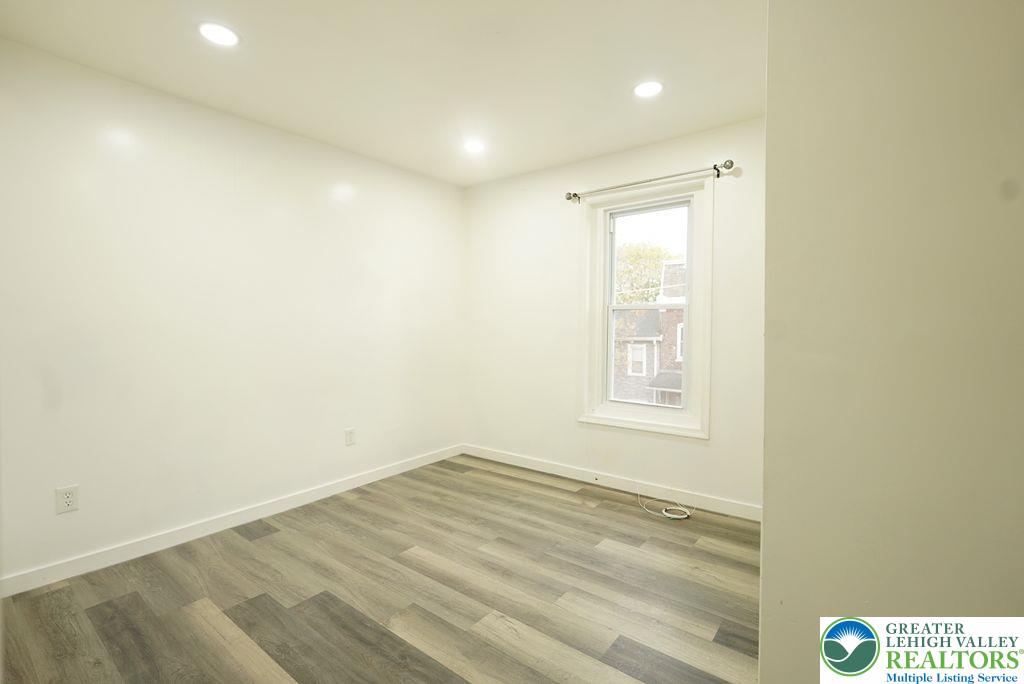 201 Ridge Avenue Allentown, PA 18102 - Photo 20 of 25 Gallery Image 20