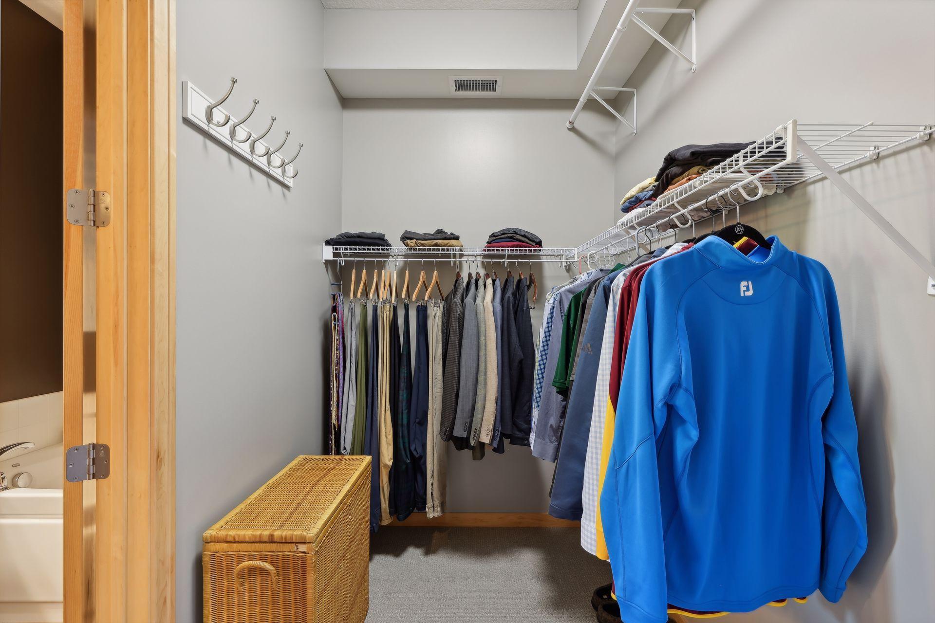 240 Spring Street, Unit 414 St. Paul, MN 55102 - Photo 22 of 38 Gallery Image 22