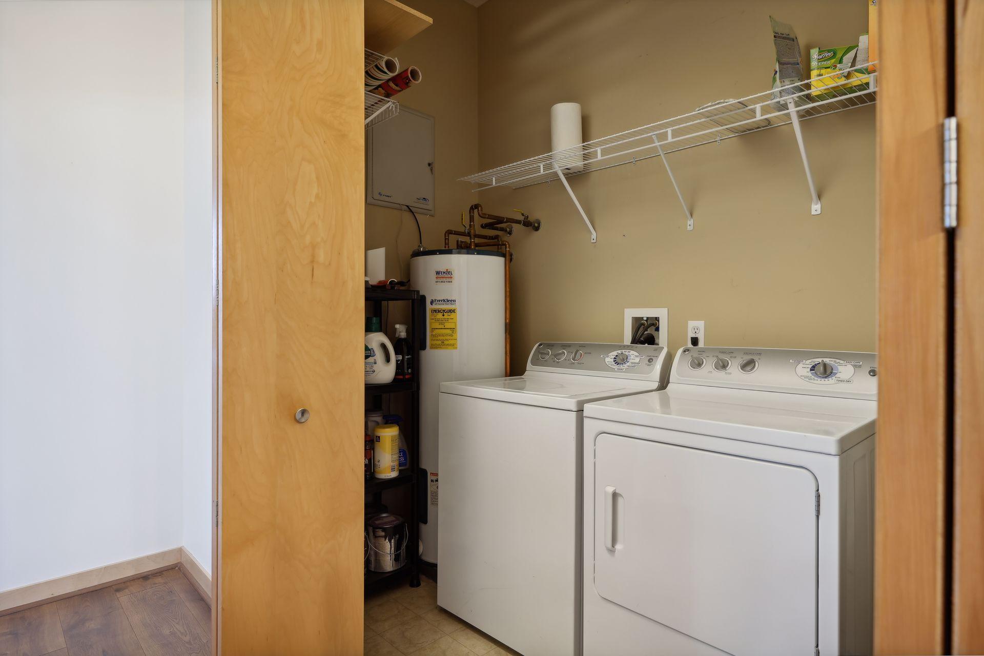 240 Spring Street, Unit 414 St. Paul, MN 55102 - Photo 27 of 38 Gallery Image 27
