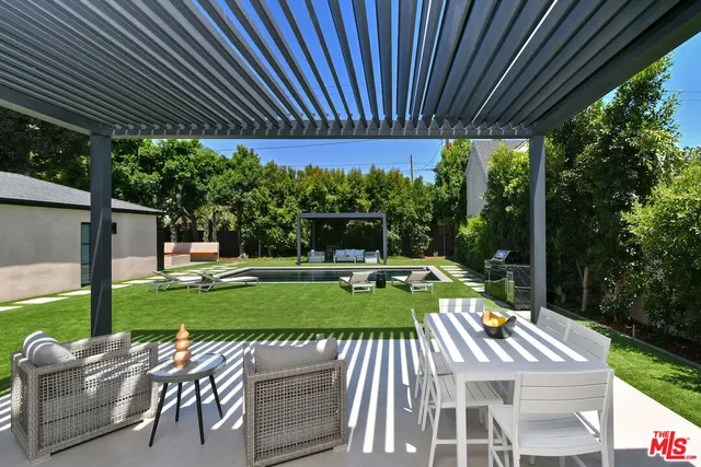 $6,495,000 | 112 South Valley Street, Burbank, CA 91505