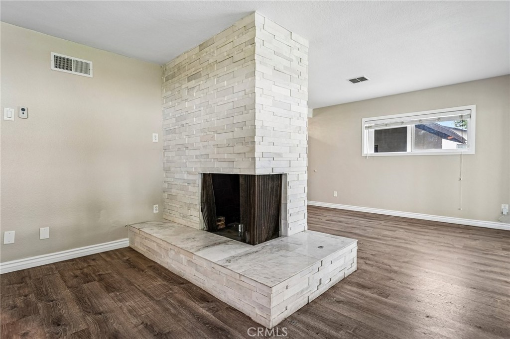 2424 Central Riverside, CA 92506 - Photo 12 of 36