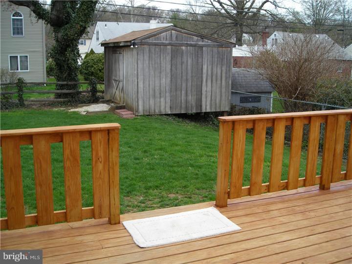 724 Fern Road Glenside, PA 19038 - Photo 22 of 25 Deck
