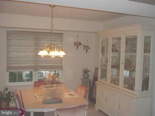 31 Roxberry Drive Sinking Spring, PA 19608 - Photo 4 of 6