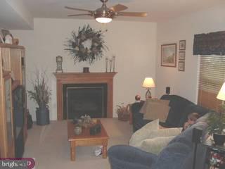 31 Roxberry Drive Sinking Spring, PA 19608 - Photo 5 of 6