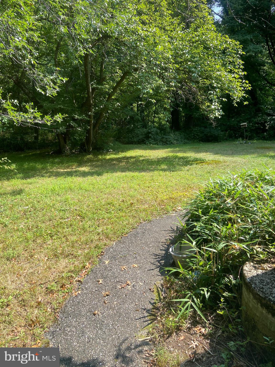 61 Old Georgetown Road Princeton, NJ 08540 - Photo 4 of 23