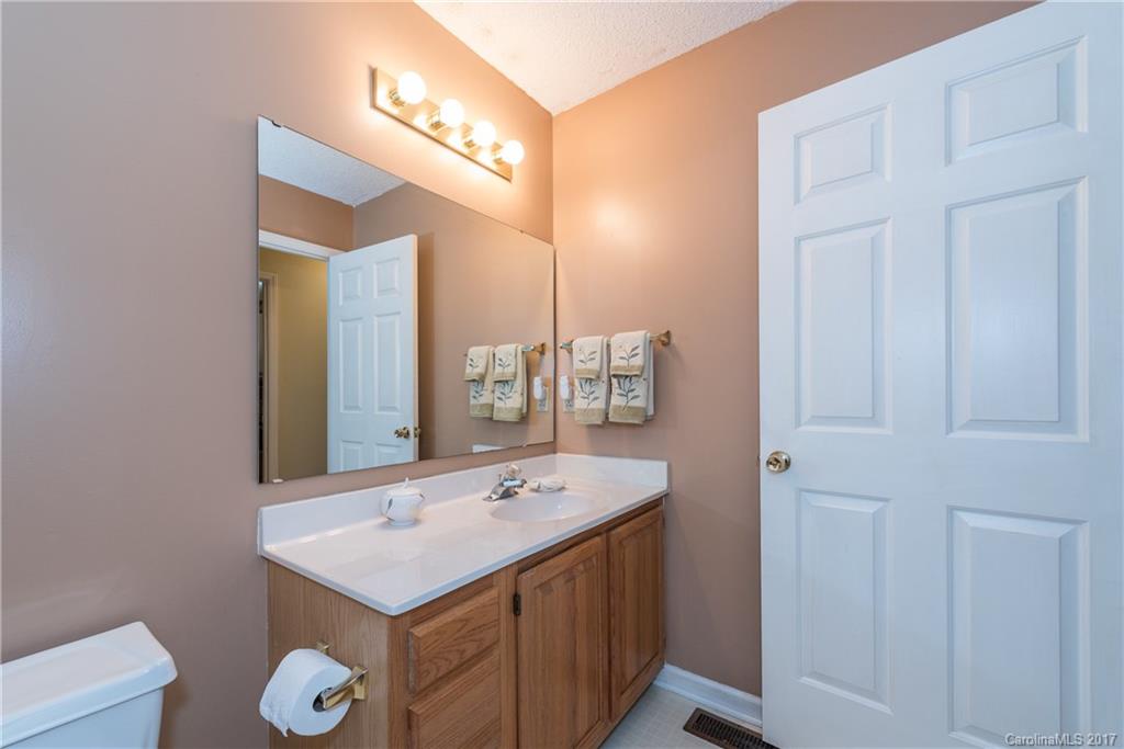 3087 Point Clear Drive, Unit 87 Tega Cay, SC 29708 - Photo 18 of 21 Gallery Image 18