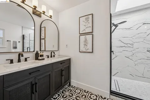 $1,049,000 | 6507 Heather Ridge Way, Oakland, CA 94611